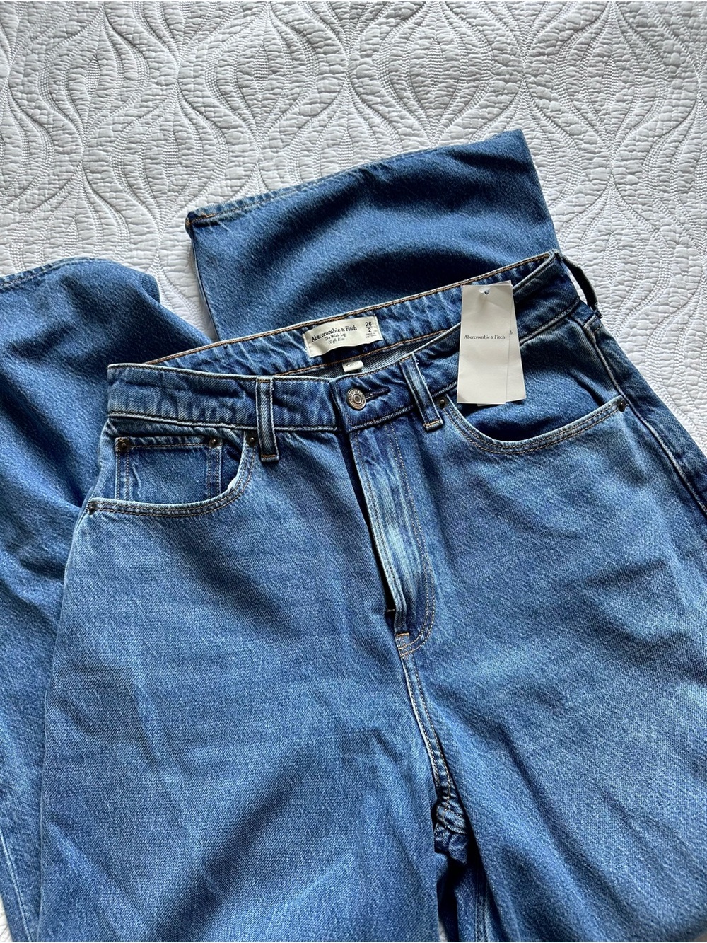 Abercrombie Wide Leg High-Rise Jeans - Picture 6 of 8